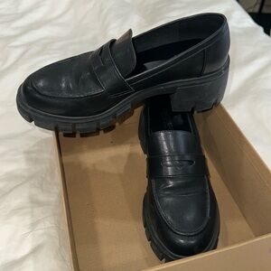 Cushionaire Chunky Black Loafers